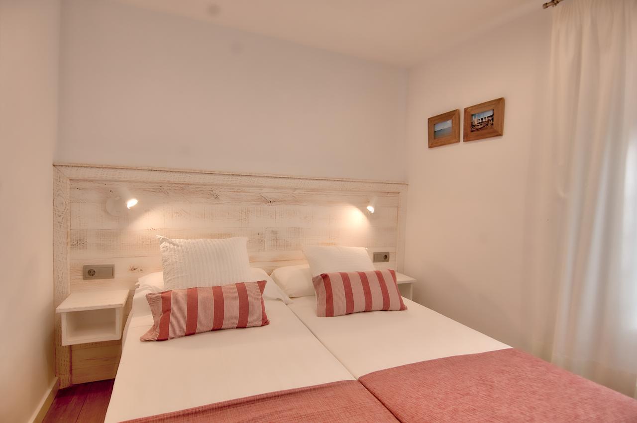 קאלייה דה פאלאפרוג'ל Sant Roc Apartments A Minute From The Beach מראה חיצוני תמונה